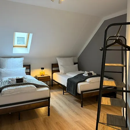 Nooqa - Comfort Riverside -160 Qm, 2 Floors Lejlighed *