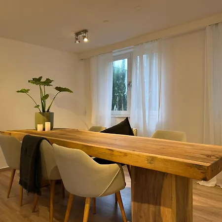 Nooqa - Comfort Riverside -160 Qm, 2 Floors كولونيا