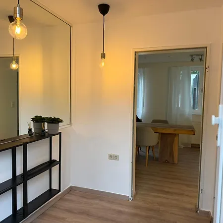 아파트 Nooqa - Comfort Riverside -160 Qm, 2 Floors *