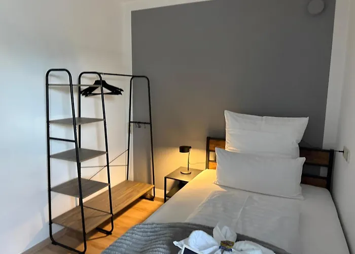 Nooqa - Comfort Riverside -160 Qm, 2 Floors Kolonia