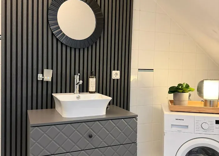 Nooqa - Comfort Riverside -160 Qm, 2 Floors Apartament