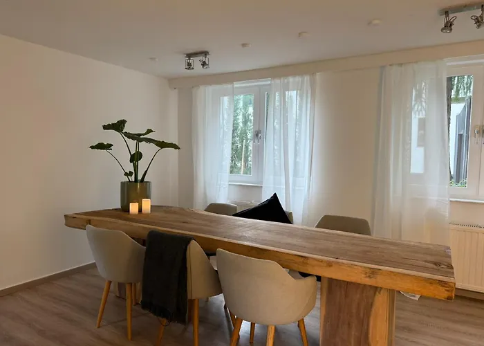 Nooqa - Comfort Riverside -160 Qm, 2 Floors Kolonia