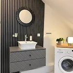 Nooqa - Comfort Riverside -160 Qm, 2 Floors דירה