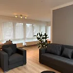דירה Nooqa - Comfort Riverside -160 Qm, 2 Floors