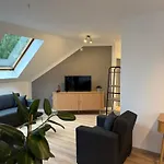 Nooqa - Comfort Riverside -160 Qm, 2 Floors דירה