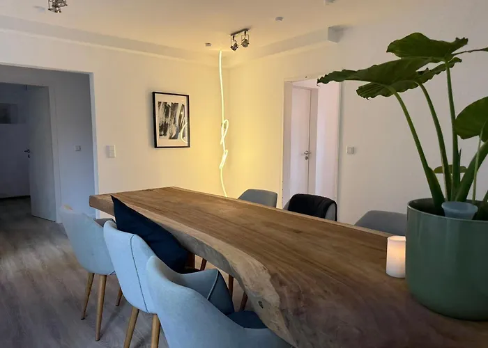 Nooqa - Comfort Riverside -160 Qm, 2 Floors *